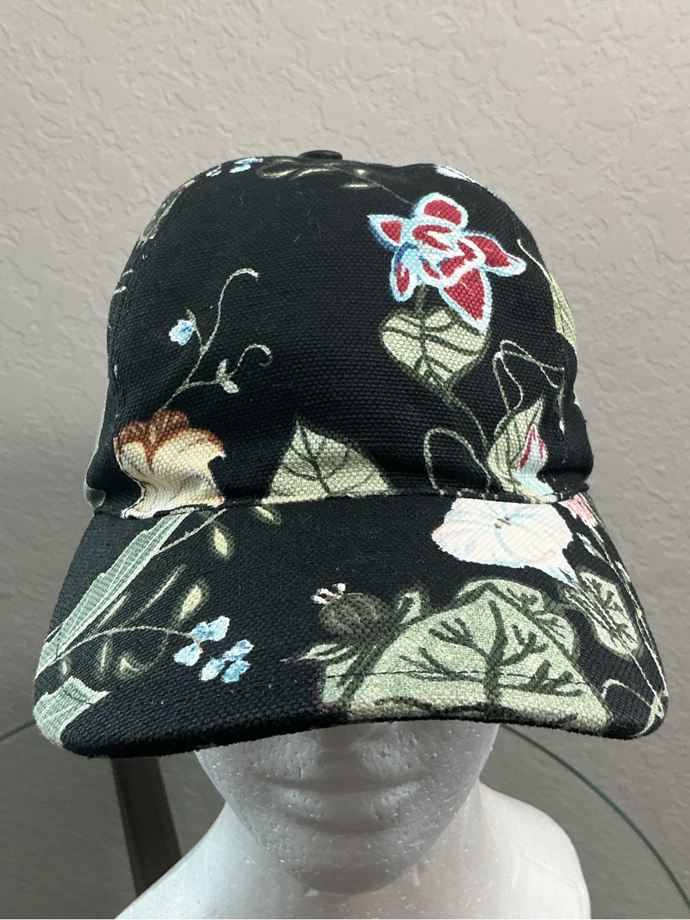 🥀 GUCCI Gothic Flora Black Linen Canvas Leather Strap Baseball Cap M 57